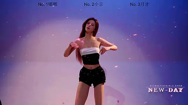 NEW-DAY Chat XXX in diretta