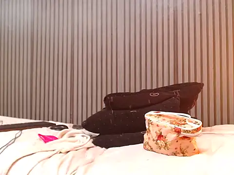 ROYALASS25 라이브 XXX 채팅