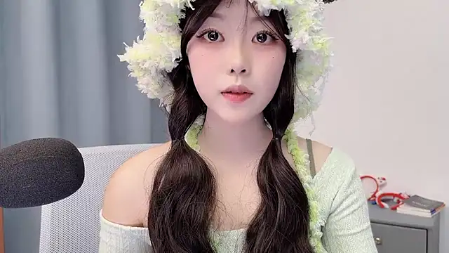 Chat XXX en directo de smalldaisy