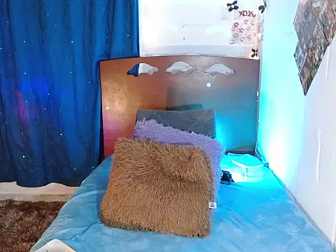 Charlotte_morhh_ Show in webcam