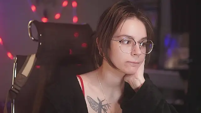 دردشة alyssa_sweet الجنسية المباشرة