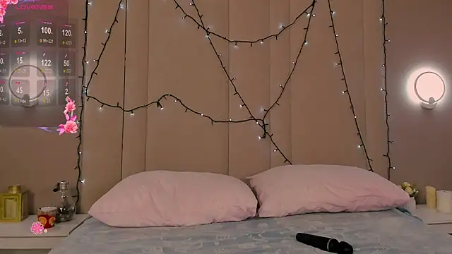 AdeleSilvyのライブXXXチャット