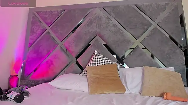 luciagray1 Adlı Modelin Web Kamerası Şovu