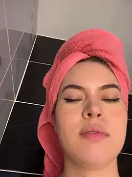 Онлайн чат XXX alyabelova