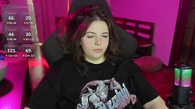 XNirvanaX: онлайн-секс-чат