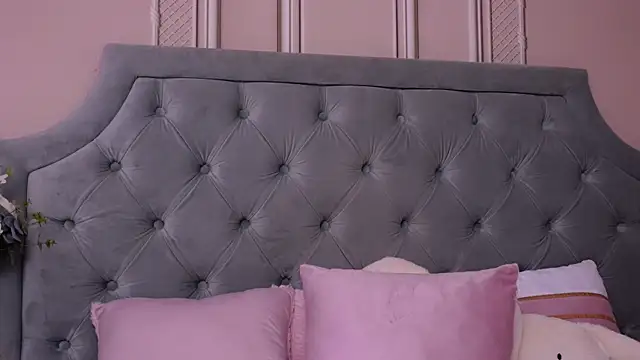 LucyAddison Live XXX-Chat