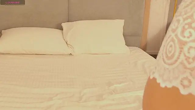 AdoraCortes 라이브 XXX 채팅