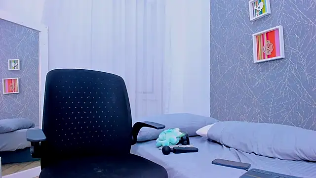 ViictoriiaSaenz Chat XXX in diretta