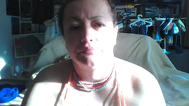 MariaAnaSunshine 现场XXX聊天