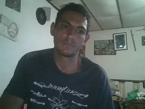 garotoonovo's Live XXX Chat