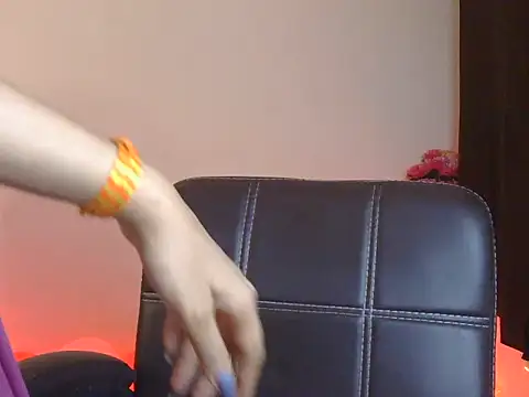 miss_ragni: απευθείας συνομιλία ΧΧΧ