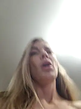 Chat +18 de Anna_Nights ao vivo