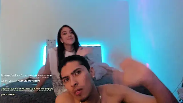 stanandrose_: διαδικτυακό σόου στην κάμερα