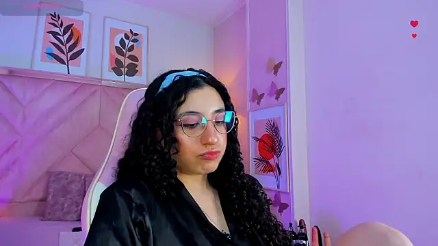 DemiJones_ 라이브 XXX 채팅