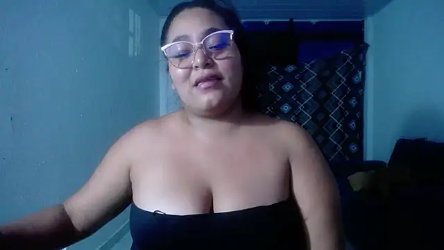 XXX chat uživo modela sirena_15