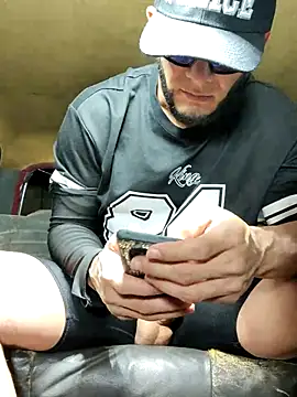 PIGHIGHDIRTY_p0 Chat XXX live