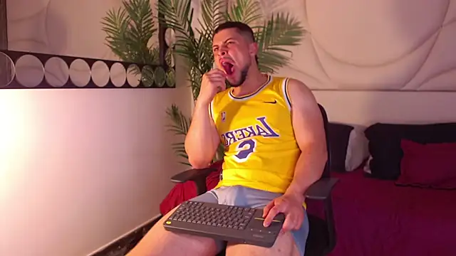 Živý XXX chat valenssio_moretti