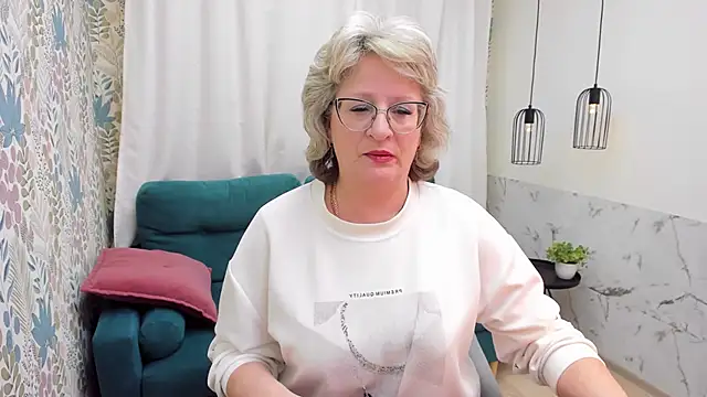 EvelynJoyful Obrolan Langsung XXX