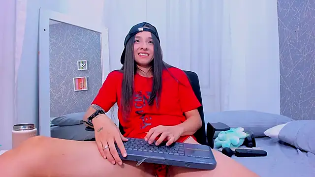 ViictoriiaSaenz Adlı Modelin Canlı XXX Sohbeti