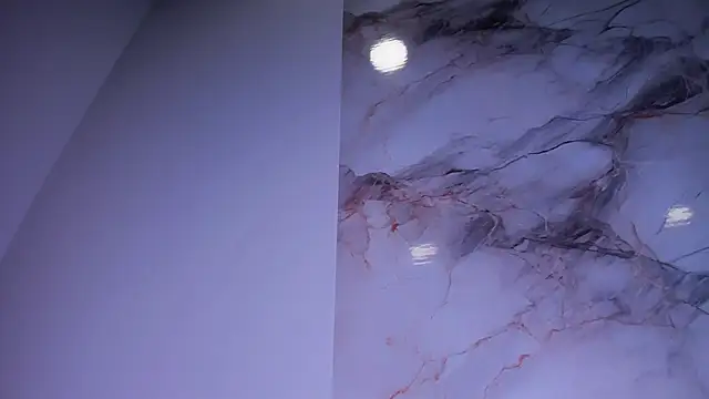 Calyselen: απευθείας συνομιλία ΧΧΧ