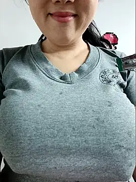 Shine_Mai 网络视讯表演