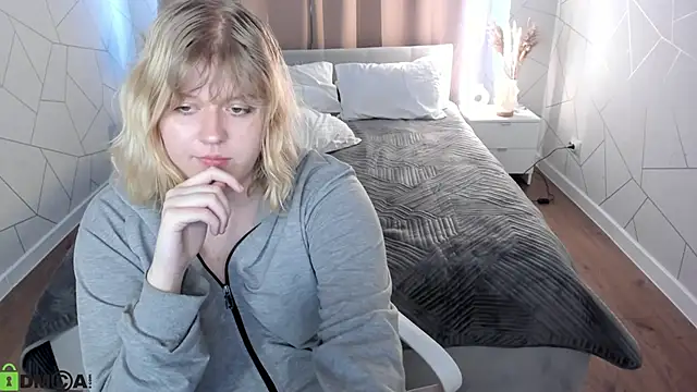 luna_c0ra Chat XXX live