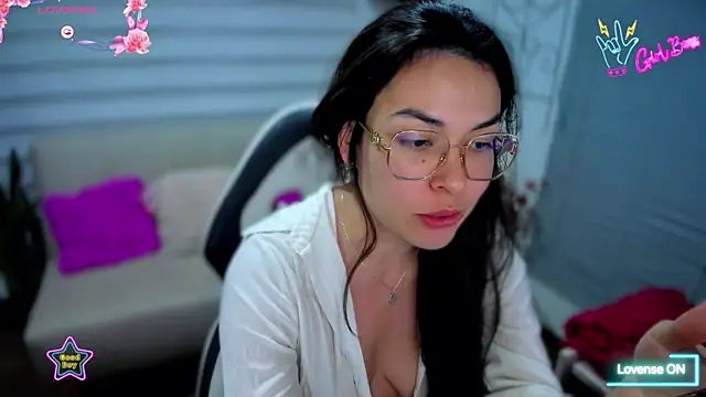 Lunlunera Adlı Modelin Canlı XXX Sohbeti