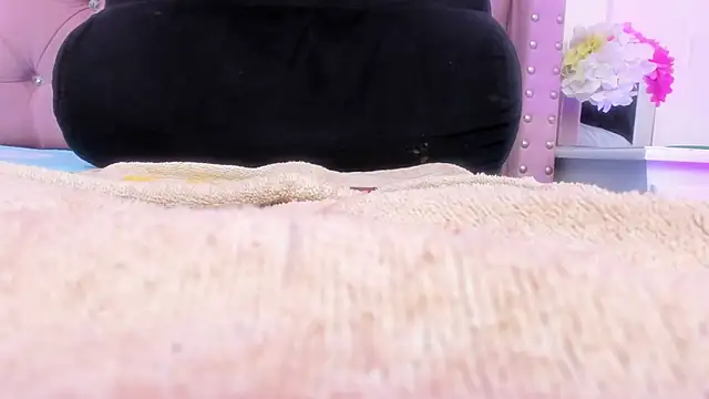 Živý XXX chat MonicaSchwartz