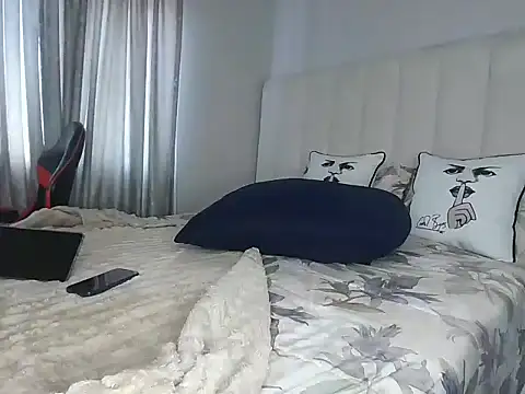 Czat XXX na żywo – Bustygoddess32