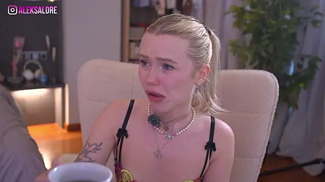 Sembang XXX Secara Langsung LexieLoree