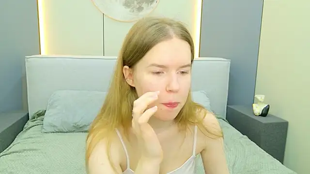 Chat XXX ao vivo de Alida_Brice