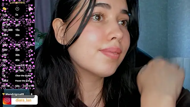 Chatroom XXX en direct de Diara_1an