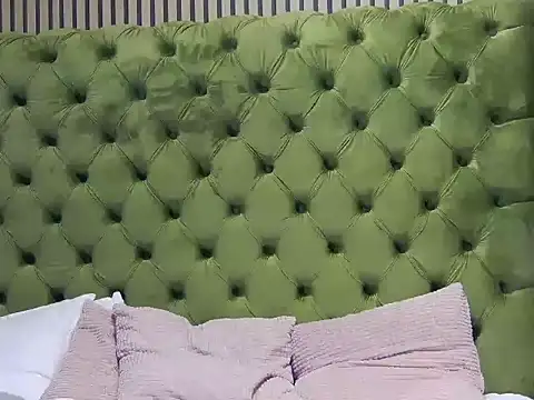 Chatroom XXX en direct de MissElisabeth