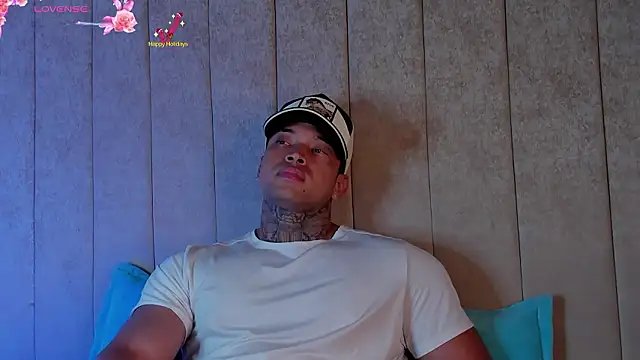 Stiven_collins লাইভ XXX চ্যাট