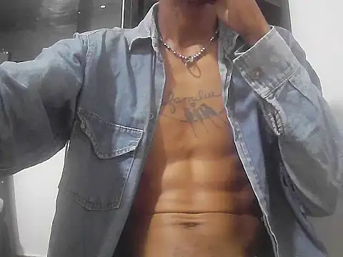 AlbertBigCockのライブXXXチャット