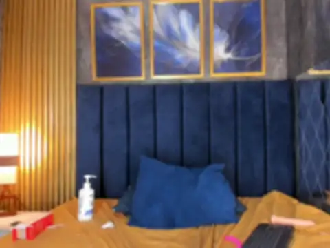 Julietta_FoxxのライブXXXチャット