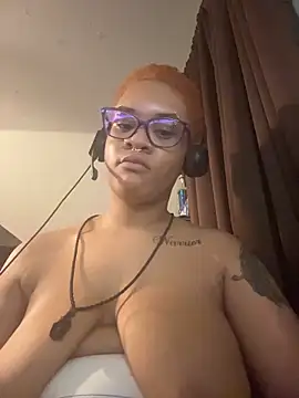 nickytheehawtie: απευθείας συνομιλία ΧΧΧ