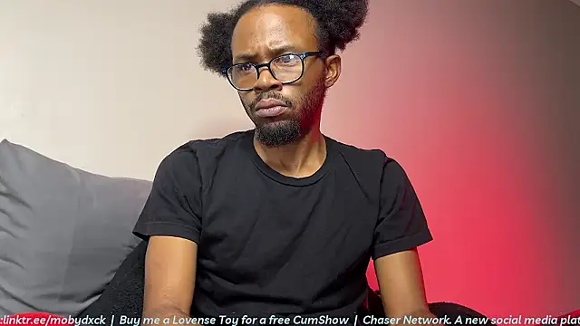 MobyDxck webkamerás műsora