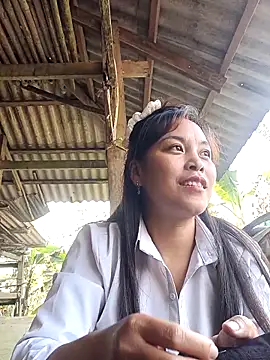 Alice-567のライブXXXチャット