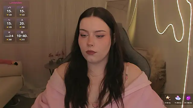 CoraMiel Live XXX-Chat