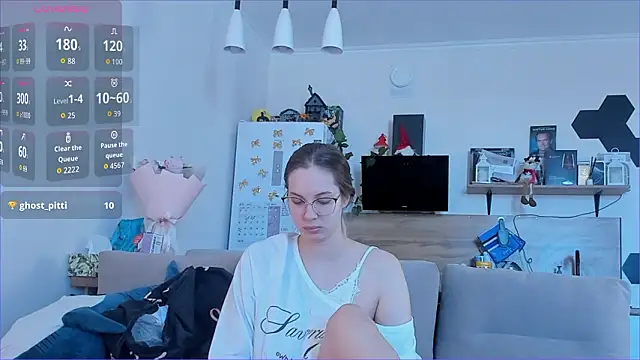 Hot__K 即時 XXX 聊天