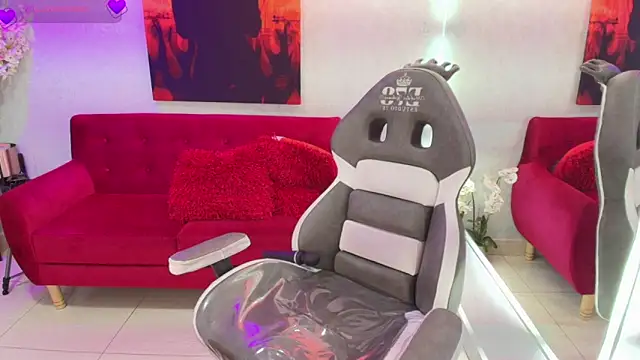 Rousse_land Live XXX-Chat