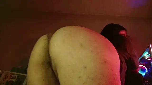 Chatroom XXX en direct de SmokyDee