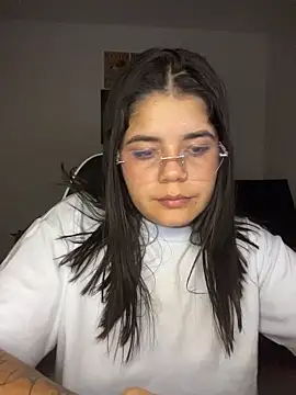 Show modela 2Angela_ na web-kameri