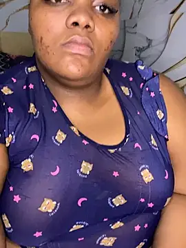 chubbybbw18 Adlı Modelin Web Kamerası Şovu