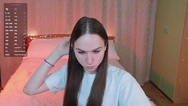 Angeel_Kate Adlı Modelin Canlı XXX Sohbeti