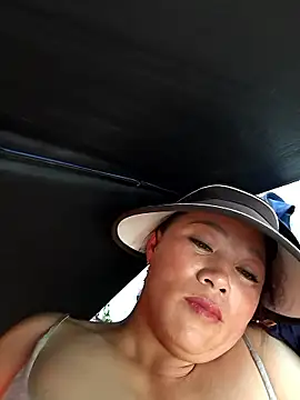 Jooj- লাইভ XXX চ্যাট