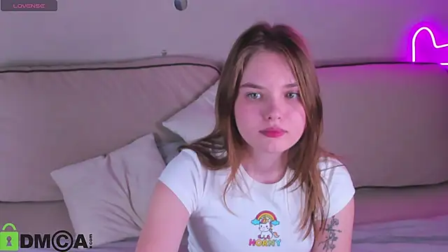 Saraa_Broown লাইভ XXX চ্যাট