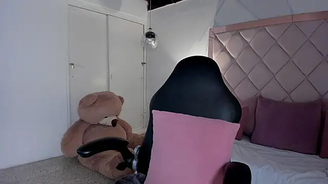 dulce_lyraa1n Live XXX chat