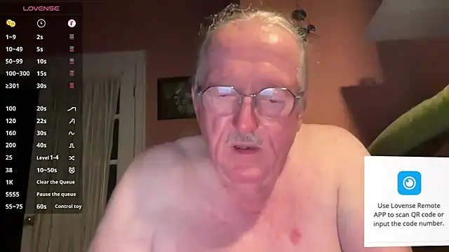 Phrodeaux_Baggins' Live XXX Chat